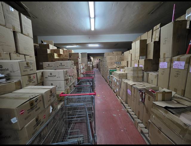 6,000M² WAREHOUSE FOR SALE IN CROWN